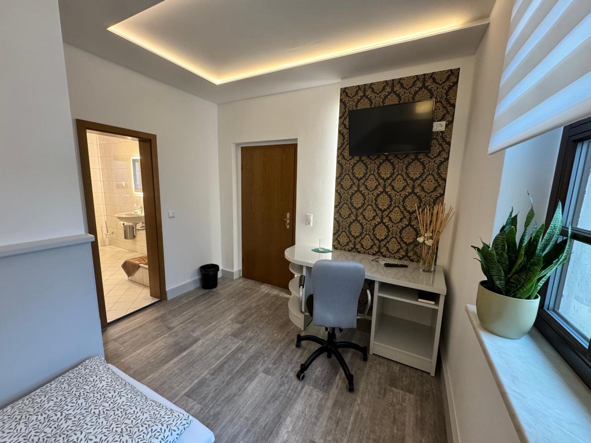 Landgasthof & Hotel Waldeck Treuen Luaran gambar